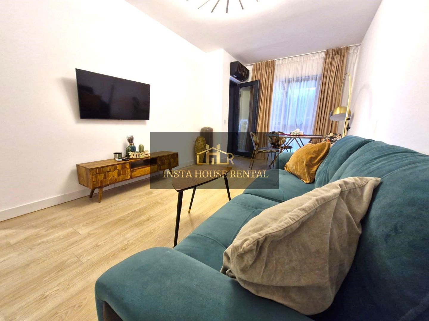 Apartament 2 camere cu terasa Parcului 20 / Parcare proprie - Poză 1