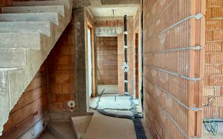 PROIECT DEOSEBIT CU GARAJ- LA ROSU - Poză 3