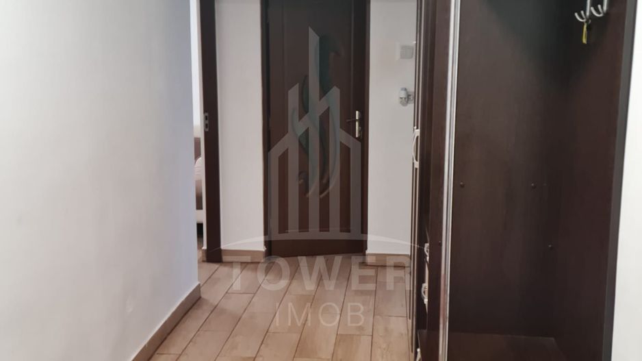 Se vinde urgent apartament 3 camere | Zonă foarte bună - Poză 5