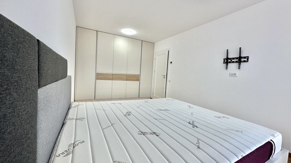 Apartament cu 3 camere decomandat de inchiriat, Urban Plaza - Poză 8