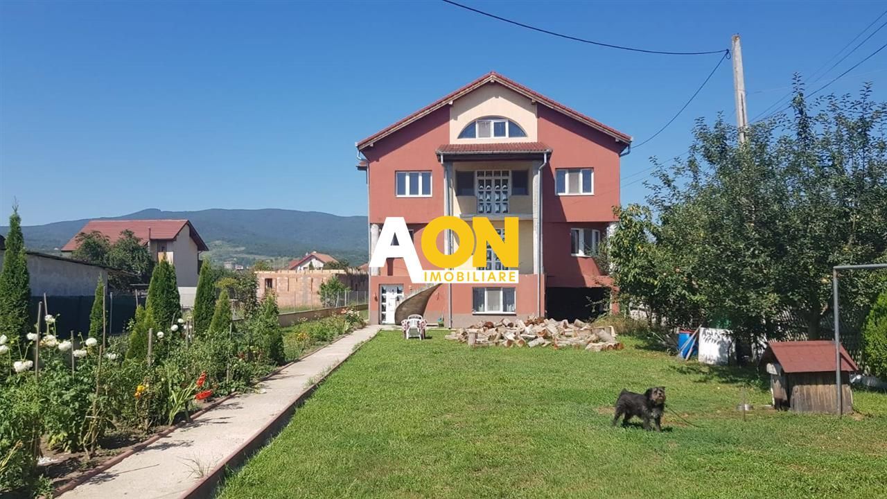 CASA 16 CAMERE 1400 MP TEREN - Poză 1