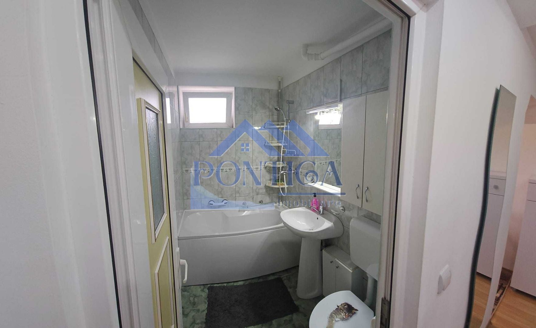 Inchiriez apartament City Mall, cu loc de parcare - Poză 6