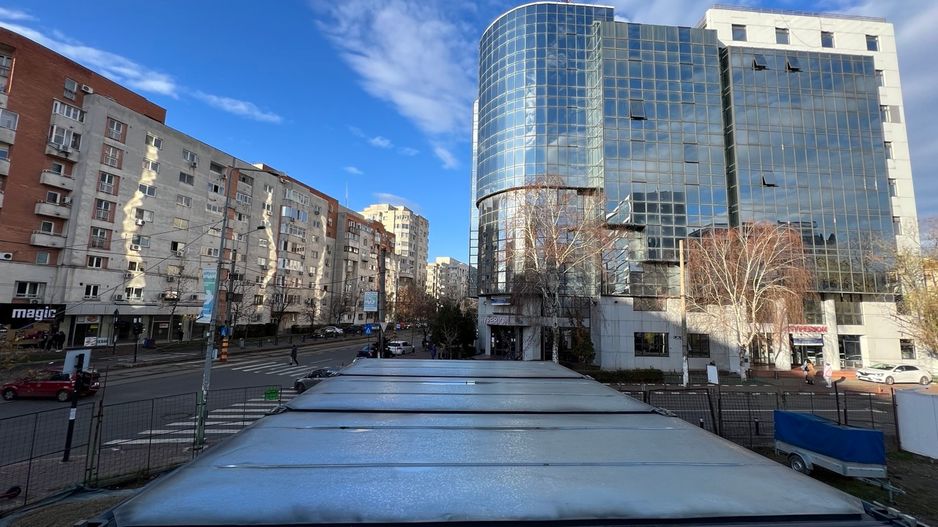 Inchirere spatii comerciale  Calea Calarasilor - Universitatea Hyperion - Poză 8