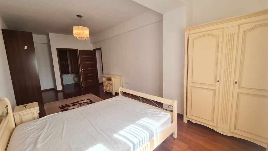 Apartament | 4 camere | 2 locuri parcare | North Area Lake View - Poză 13