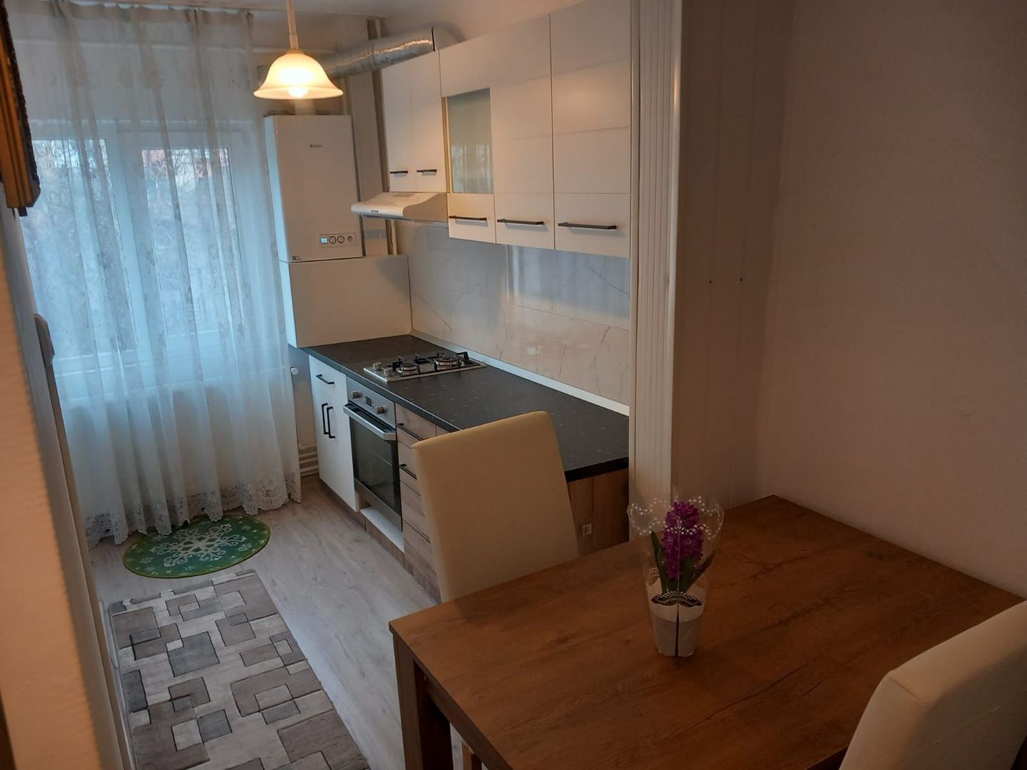 Garsoniera de inchiriat Sarari - Poză 2