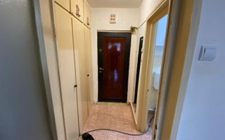 Garsonieră mobilată și utilată, etaj 1 Brazda lui Novac -Baba Novac- - Poză 3