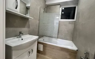 Apartament cu 3 camere de vânzare - Poză 11