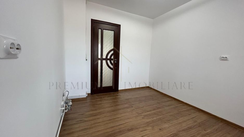 Apartament 3 camere  2 băi | renovat 2025 | parcare - Poză 18