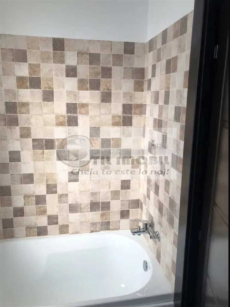 Inchiriez apartament Boheme Residence-loc parcare 350 Euro - Poză 5