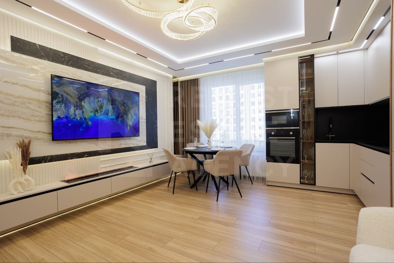 Vânzare apartament 3 camere 72 mp, str. Ioana Radu, Buiucani - Poză 1