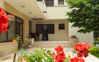 Vila impresionantă cu 15 camere, situată în zona Barbu Văcărescu - Poză 9