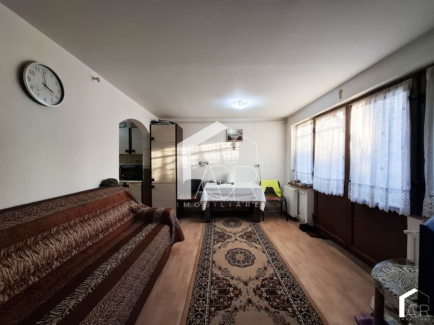 Casa S+P+1E, cu 5 camere, zona Transilvaniei - Poză 3