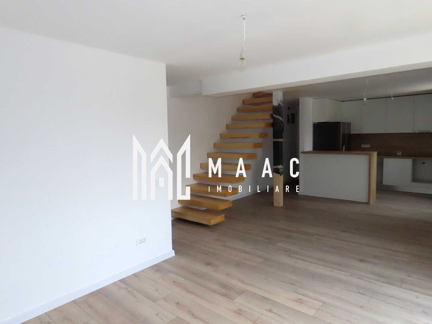 Apartament 4 camere | 105 MPU | Zona Arhitectilor - Poză 2