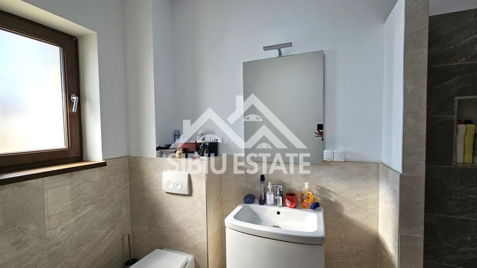 Casa generoasa 5 dormitoare, pivnita, mansarda hobby - Poză 6