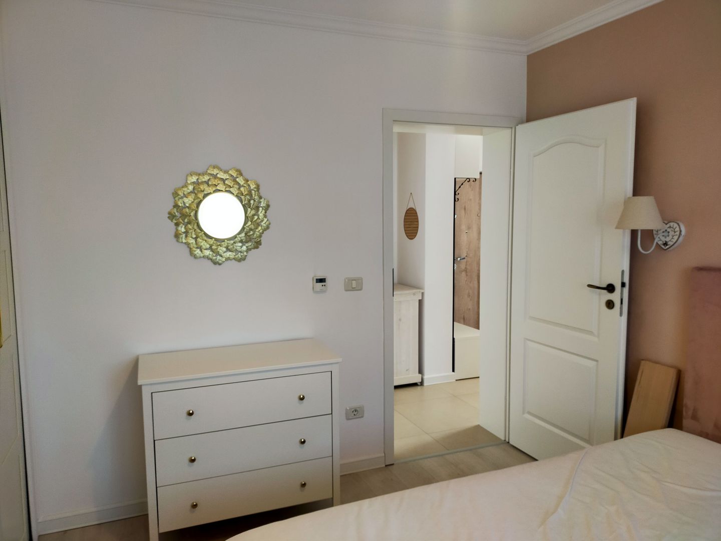 APARTAMENT CU 2 CAMERE IN DUMBRAVITA - Poză 9
