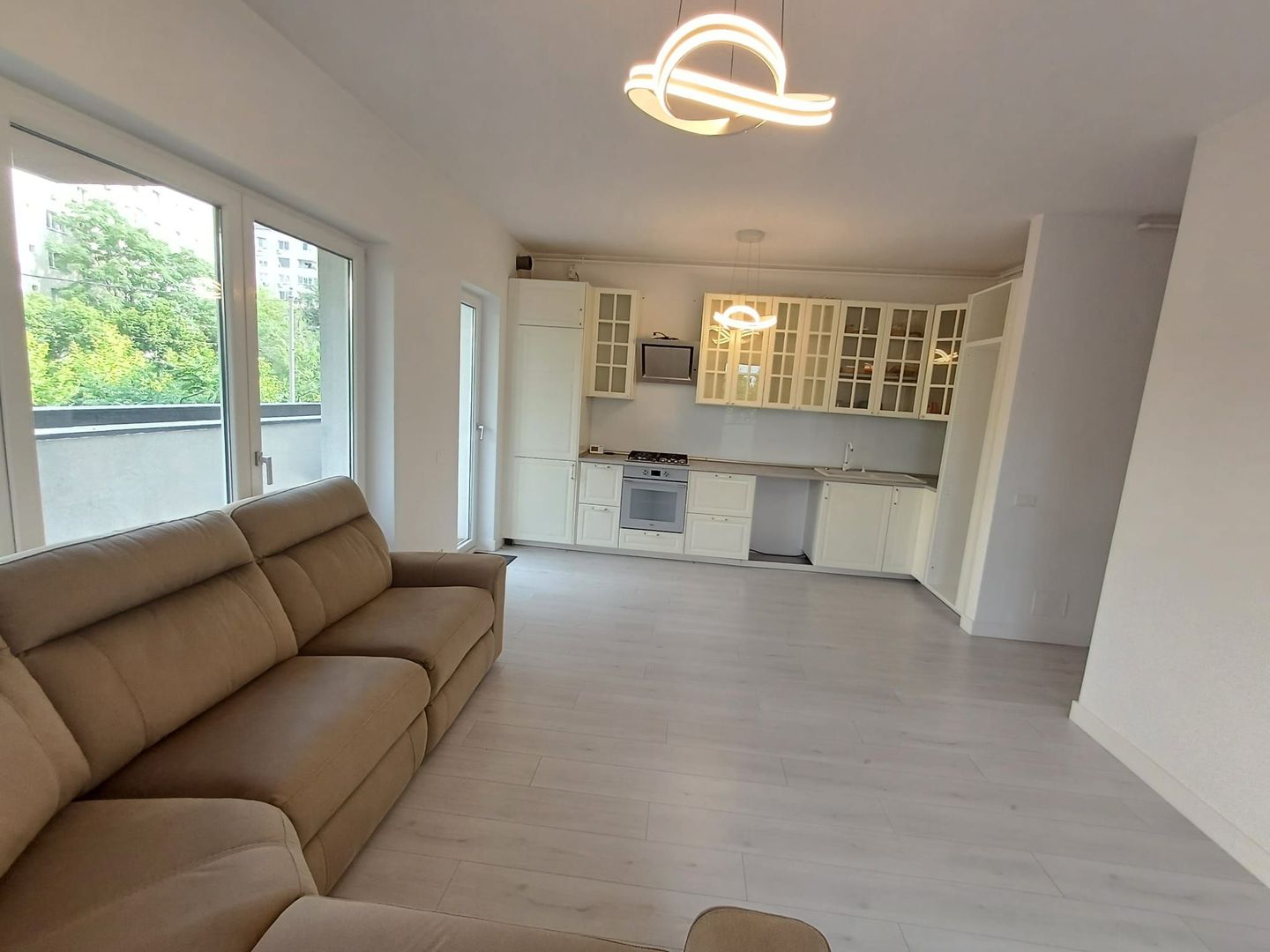 Apartament 3 camere Central District Fizicienilor Camil Ressu I.O.R. - Poză 5