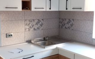 Apartament la casa cu 2 camere Zona Plopilor - Poză 1