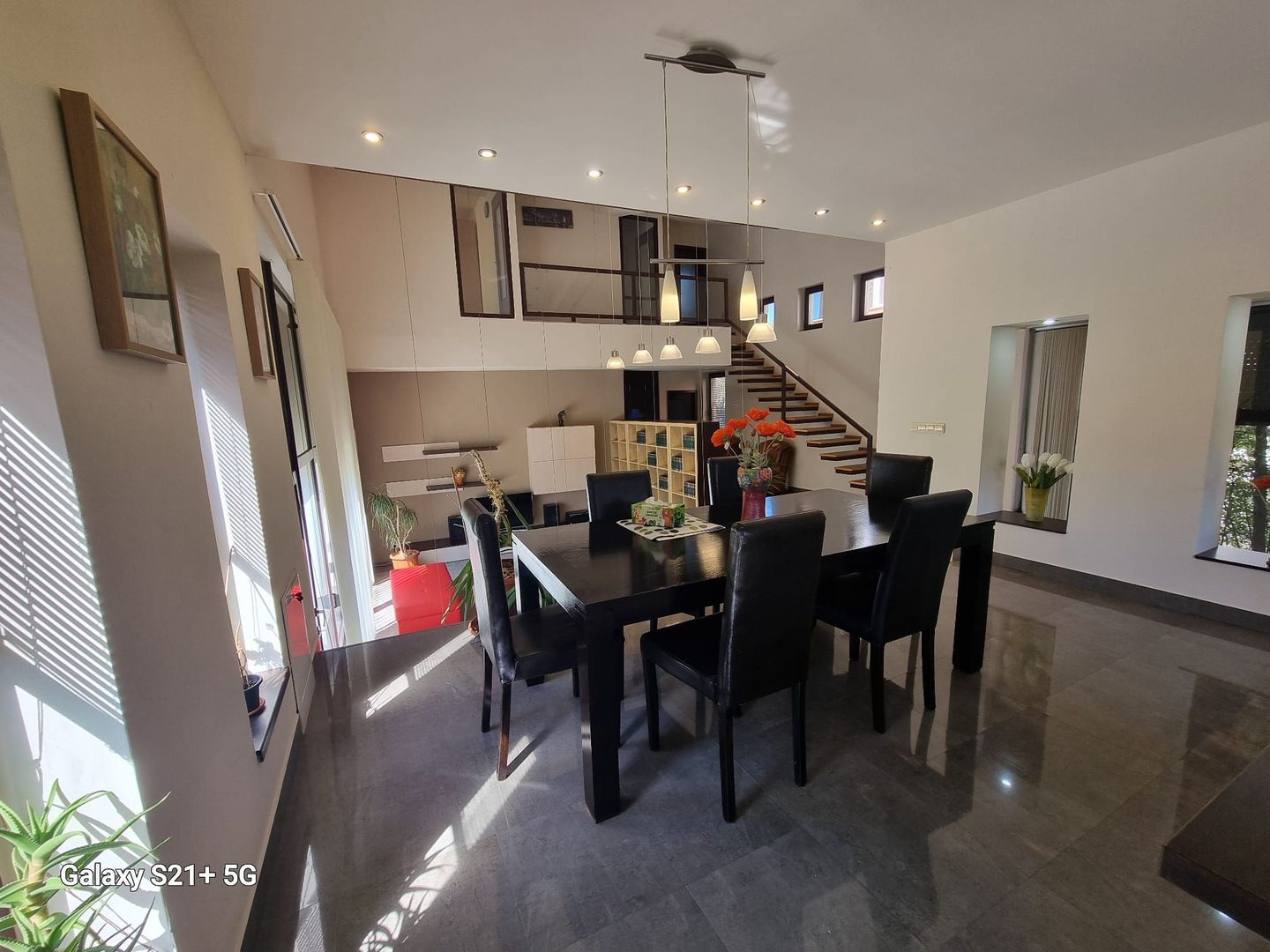 Vilă cu 4 camere de închiriat în zona Braytim cu piscina - Poză 17