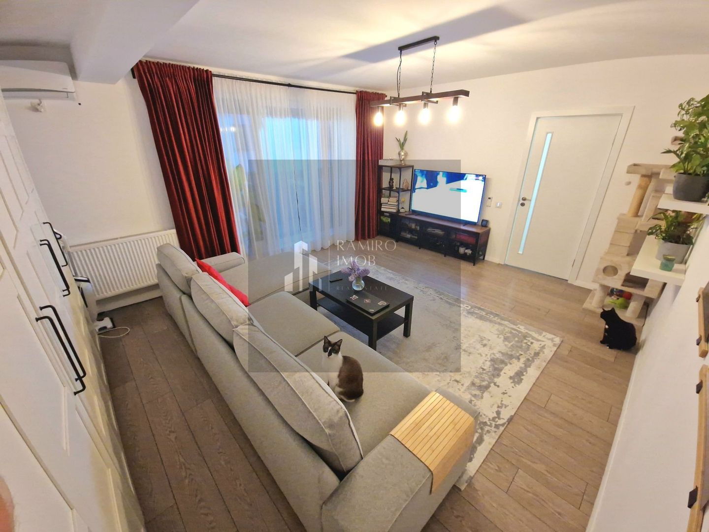 2 Camere Decomandat - Metrou 1 Decembrie 1918 10 min pe jos + Parcare - Poză 3