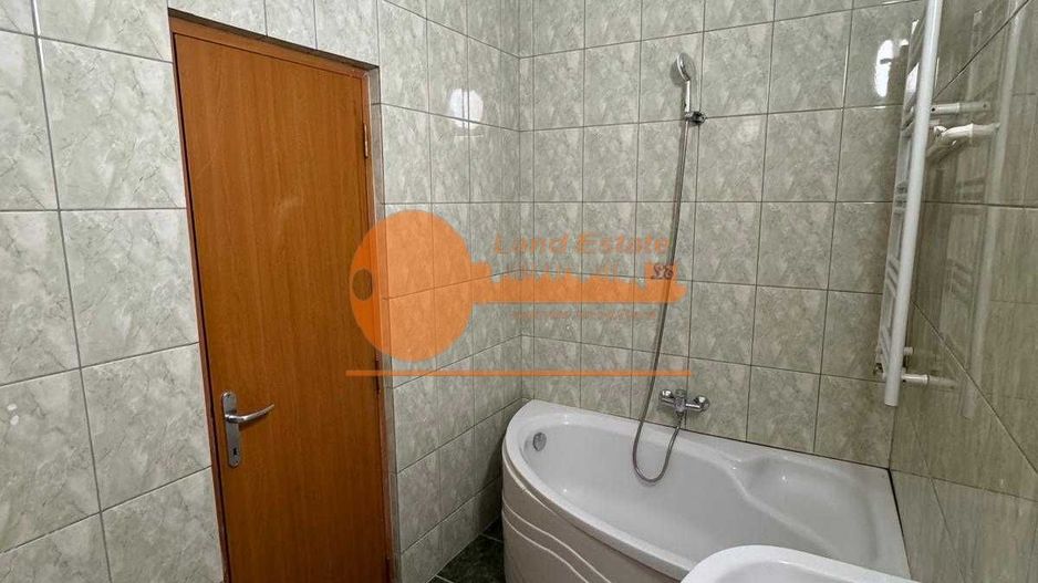 Închiriere apartament 3 camere 2 băi Universitate - Poză 5