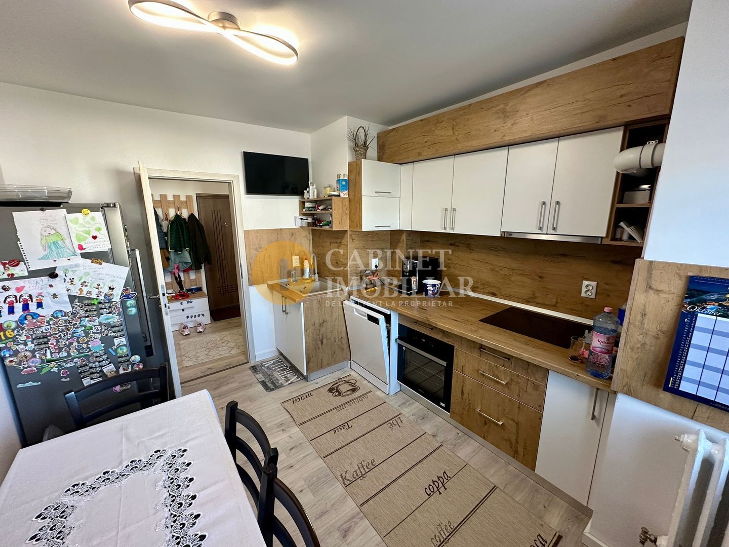 4 CAMERE RENOVAT - ETAJ 3 - BLOC DIN 1990 - ROND ZIMBRU - Poză 9