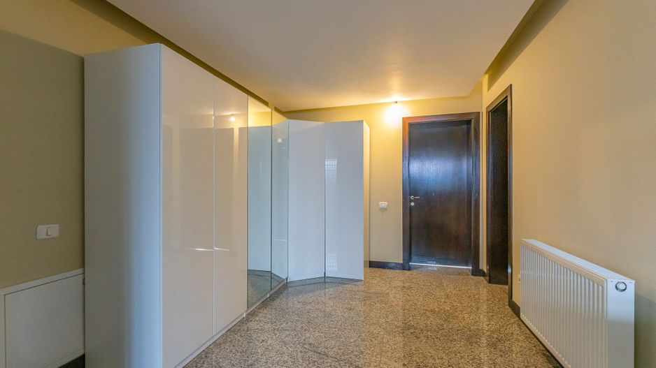 Casa individuala formata din living si 4 dormitoare in Halchiu - Poză 20