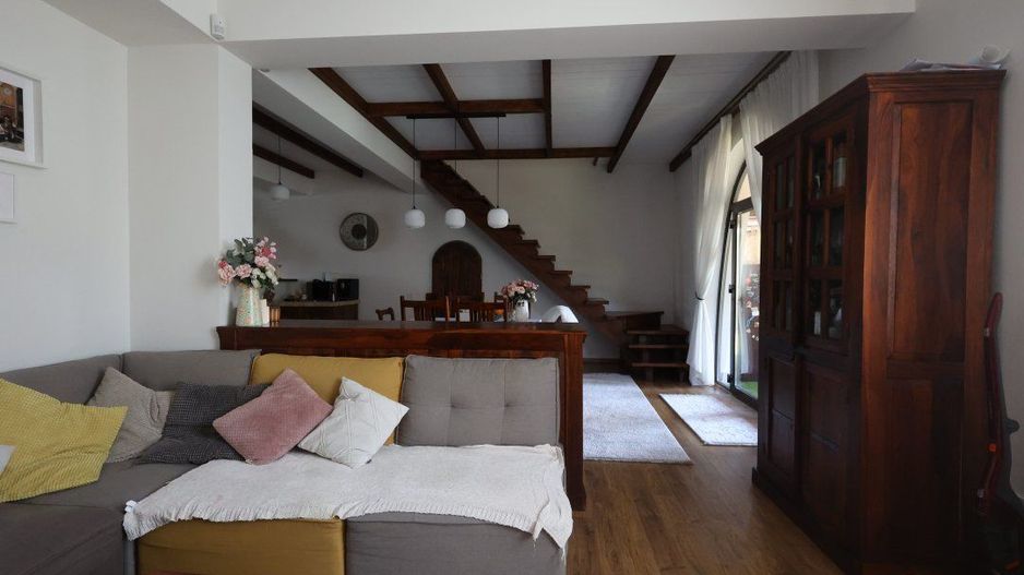 Casa 4 camere, de vanzare 138 mp utili - Poză 5