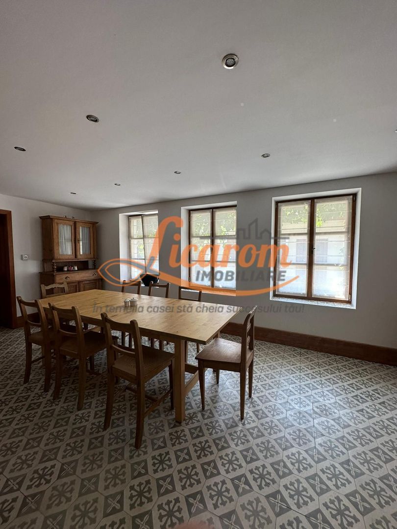 Casa saseasca CRISTIAN,amenajata LUX,pt turism,piscina,curte - Poză 26