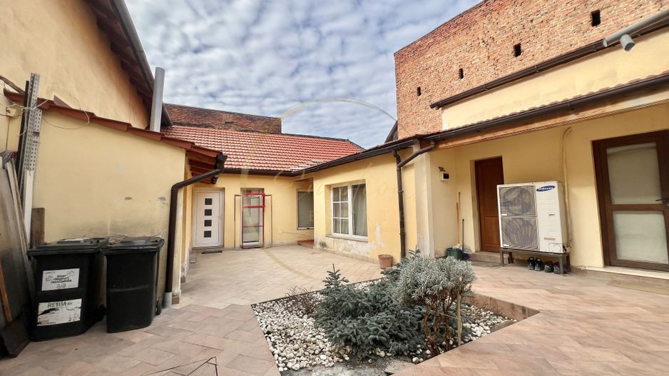 Apartament cu 1 camera la vila ( bucatarie comuna ) | UTILITATI INCLUSE - Poză 7