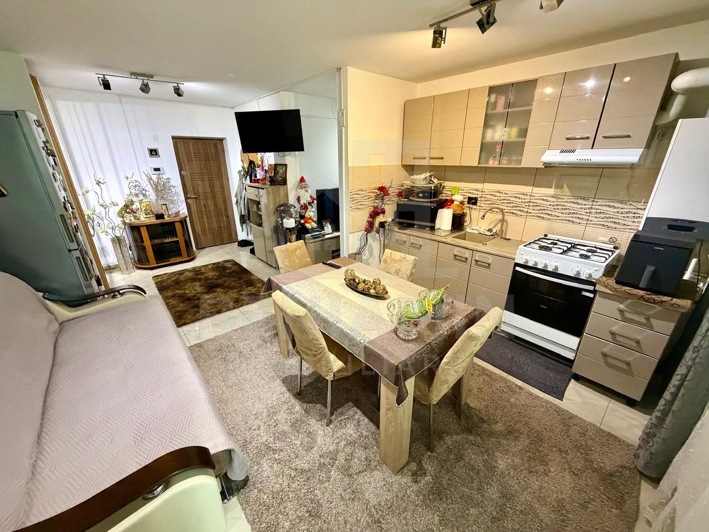 2 camere in bloc 2021 - Promenada Mall - 52.7mp - etaj 2 - centrala - Poză 1