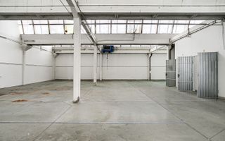 De Inchiriat Hala Industriala în Arad - Zonă Centrala cu Acces TIR - Poză 4