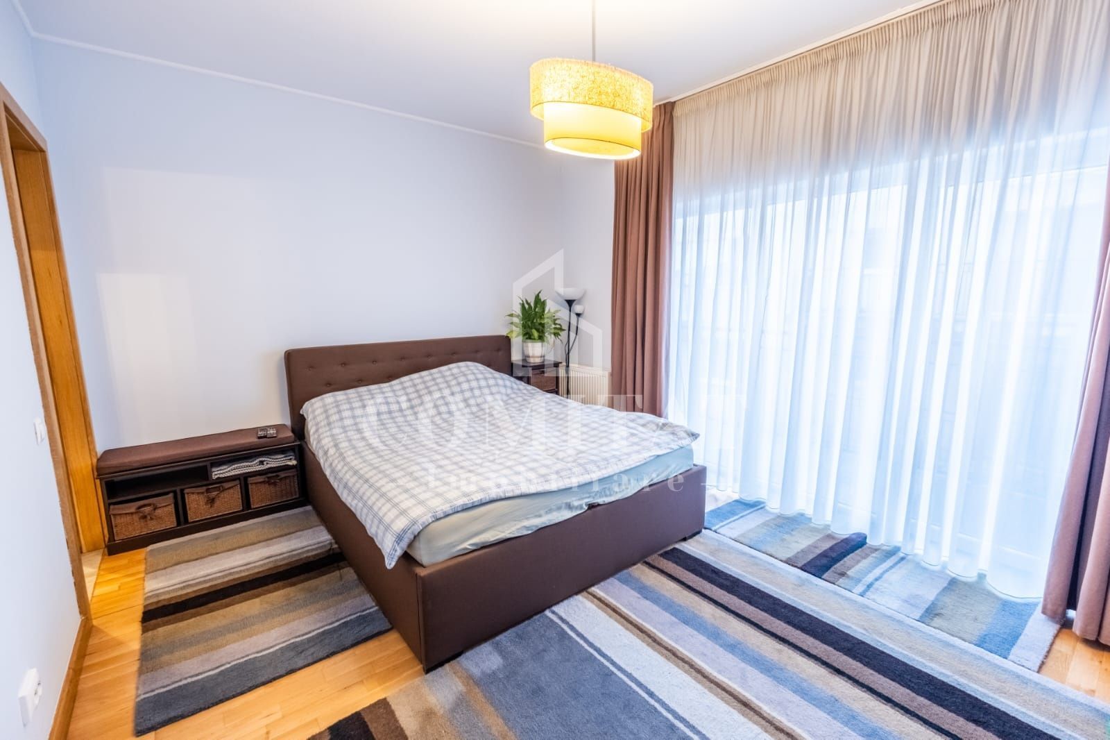 Apartament modern cu 2 camere | Terasă panoramică | Zona Vivo Mall - Poză 3