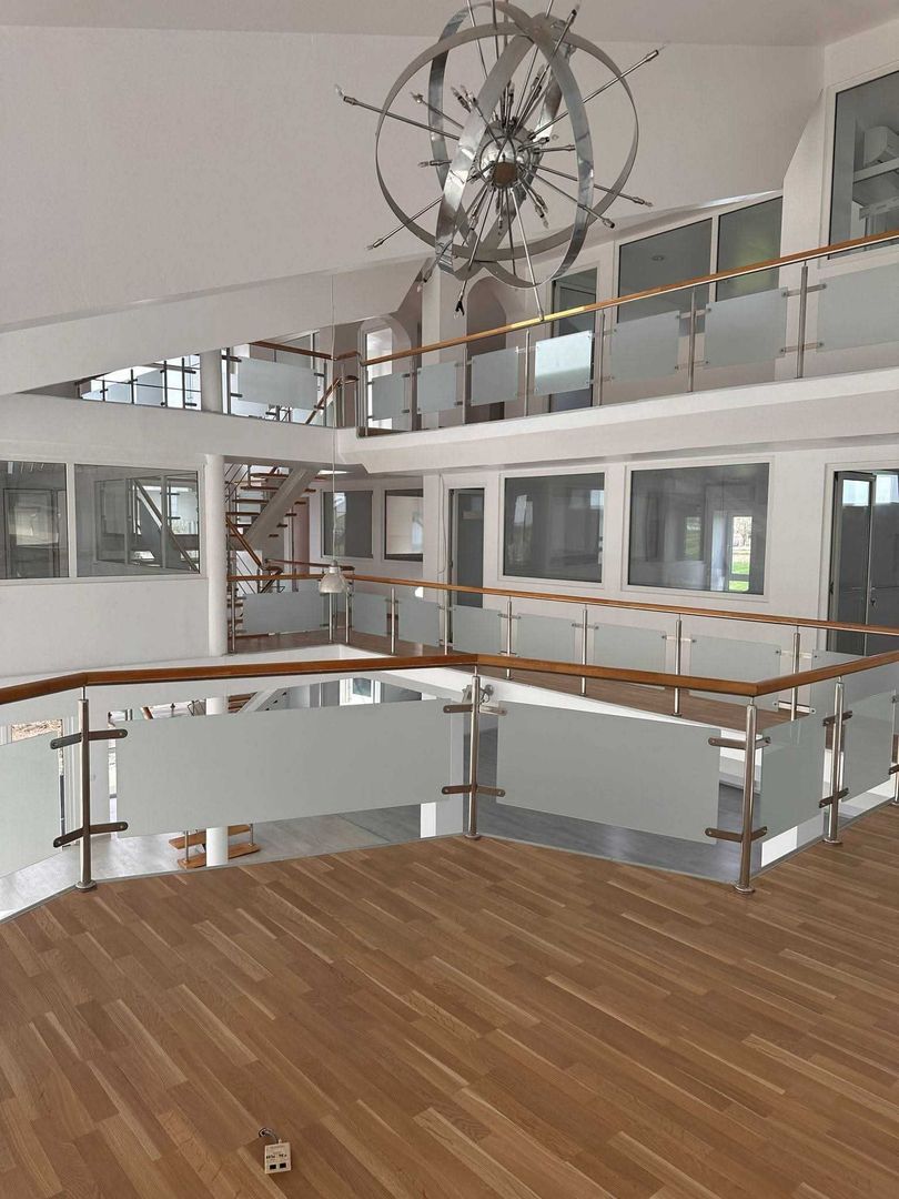 Inchiriere showroom | Afumati | 910 mp - Poză 2