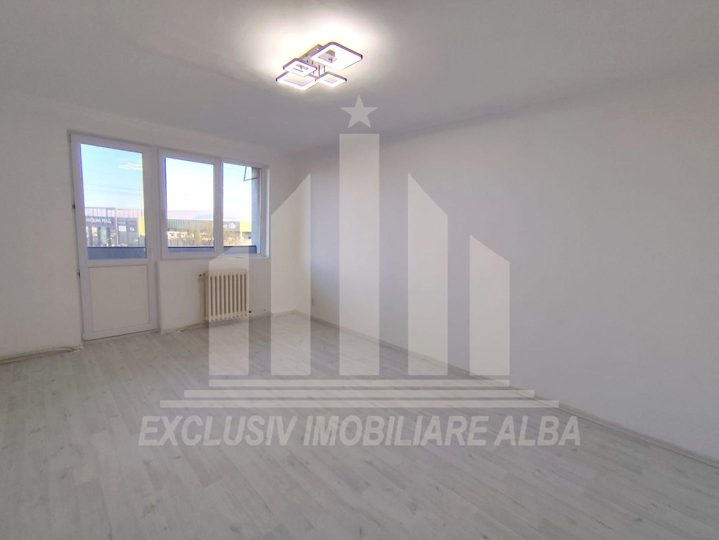 Apartament cu 2 camere decomandate, Ampoi 1 - Poză 1