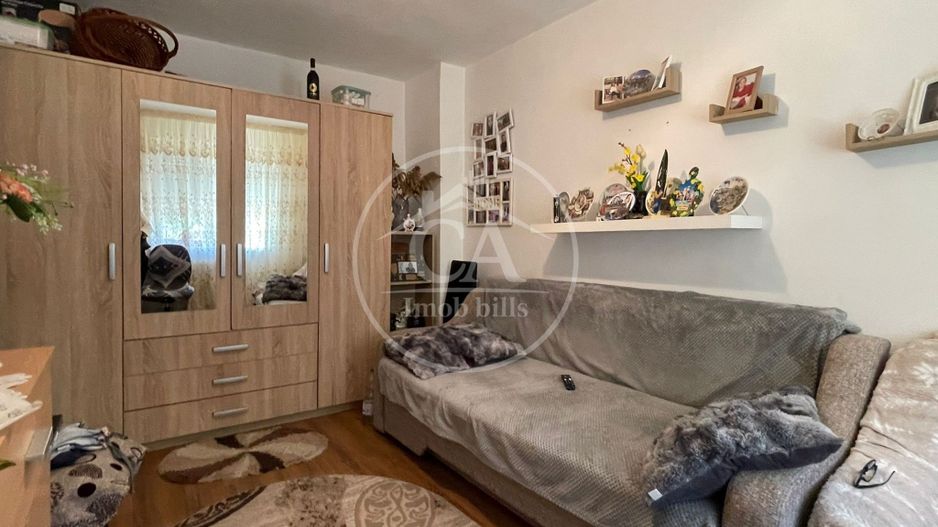 Apartament cu o cameră de vânzare in zona Rogerius, Oradea - Poză 1
