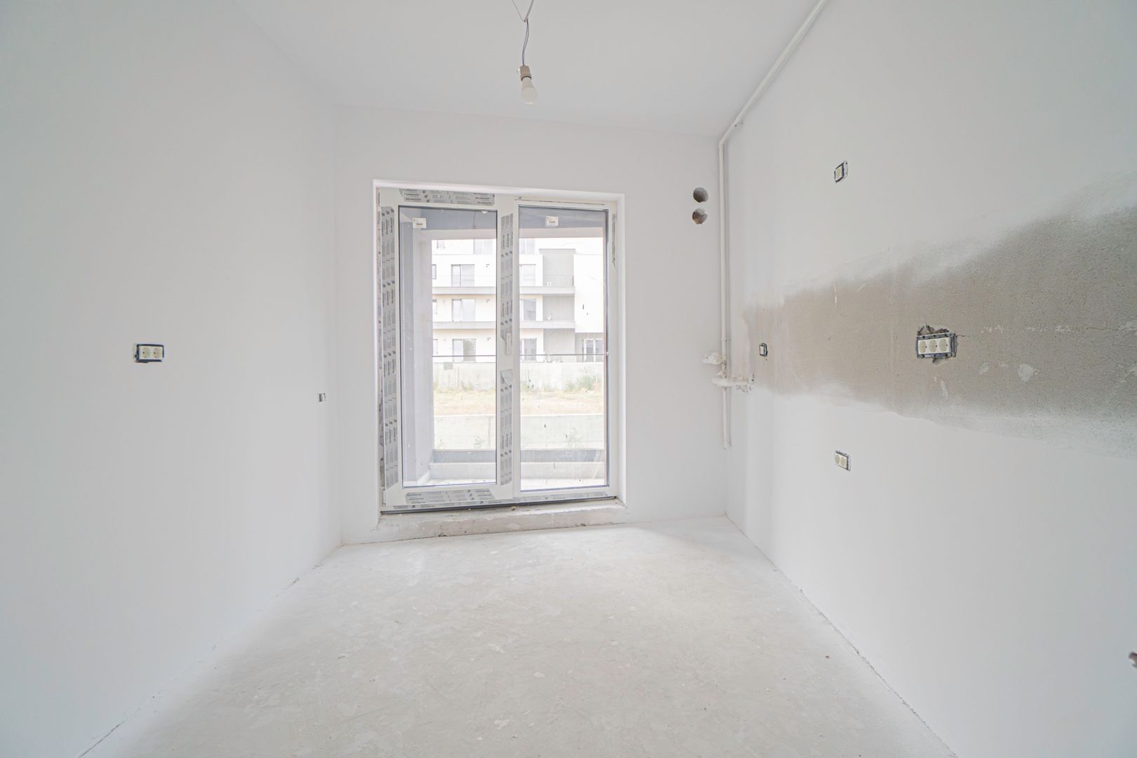 Tomis Nord/Carrefour -Vanzare Apartament cu 3 camere, bloc nou. - Poză 18