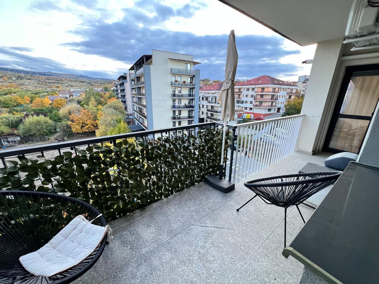 Apartament cu 2 camere | 52 mp + 6 mp terasa | Parcare Subterana | Borhanci - Poză 9