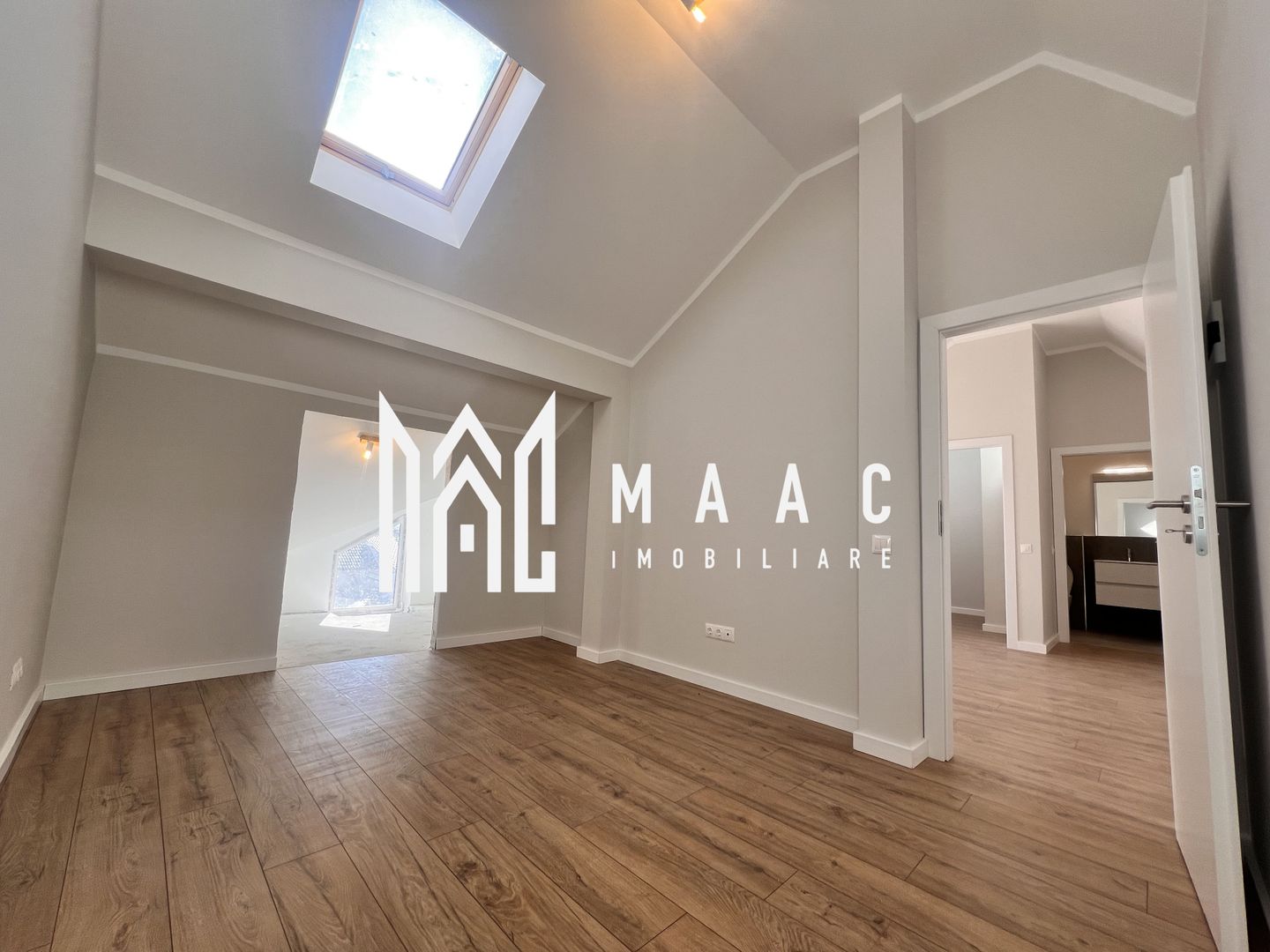 Penthouse pe 2 niveluri - FINISAT LA CHEIE I Comision 0% - Poză 1