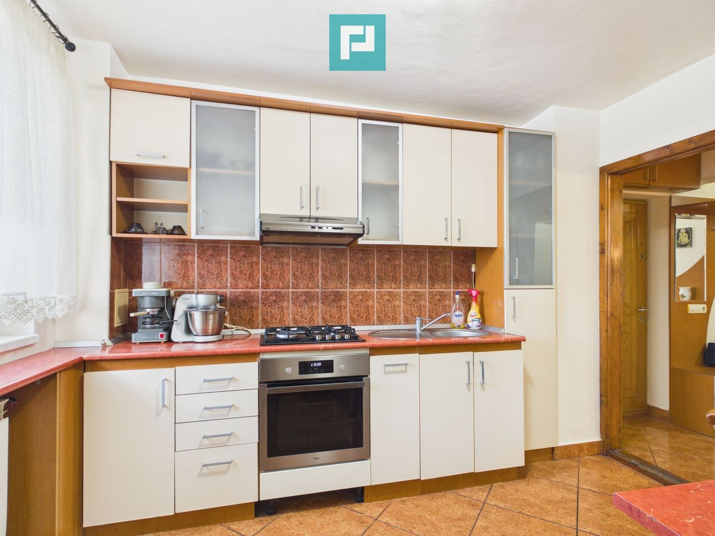 Apartament 3 camere de inchiriat - 360 €/lună - Poză 9