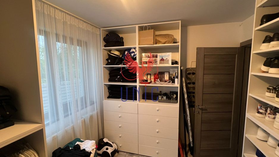 Casa de lux , zona  rezidentiala Popoveni - Poză 7