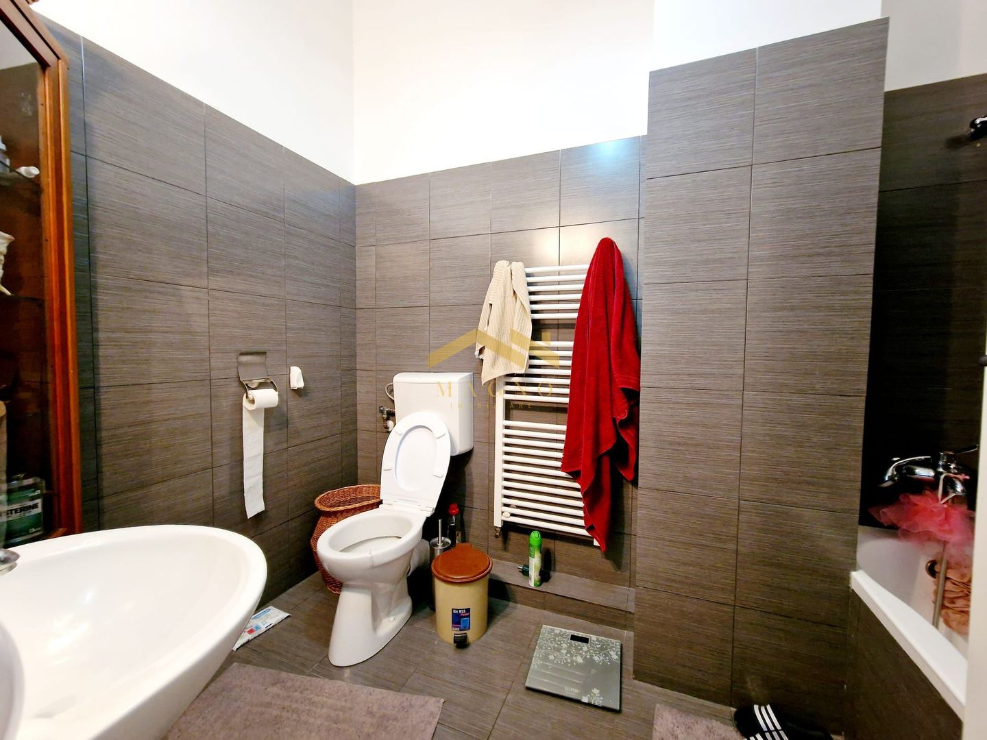 Casa noua insiruita in zona Gradiste - Poză 10