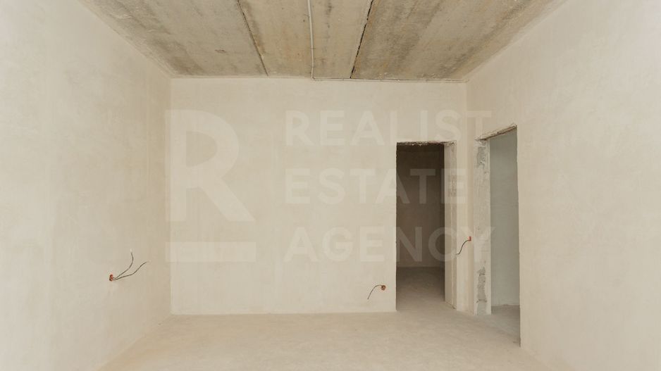 CASĂ DE VÂNZARE ÎN DUMBRAVA SUPRAFAȚA DE 300 MP + TEREN 3.5 ARI - Poză 19