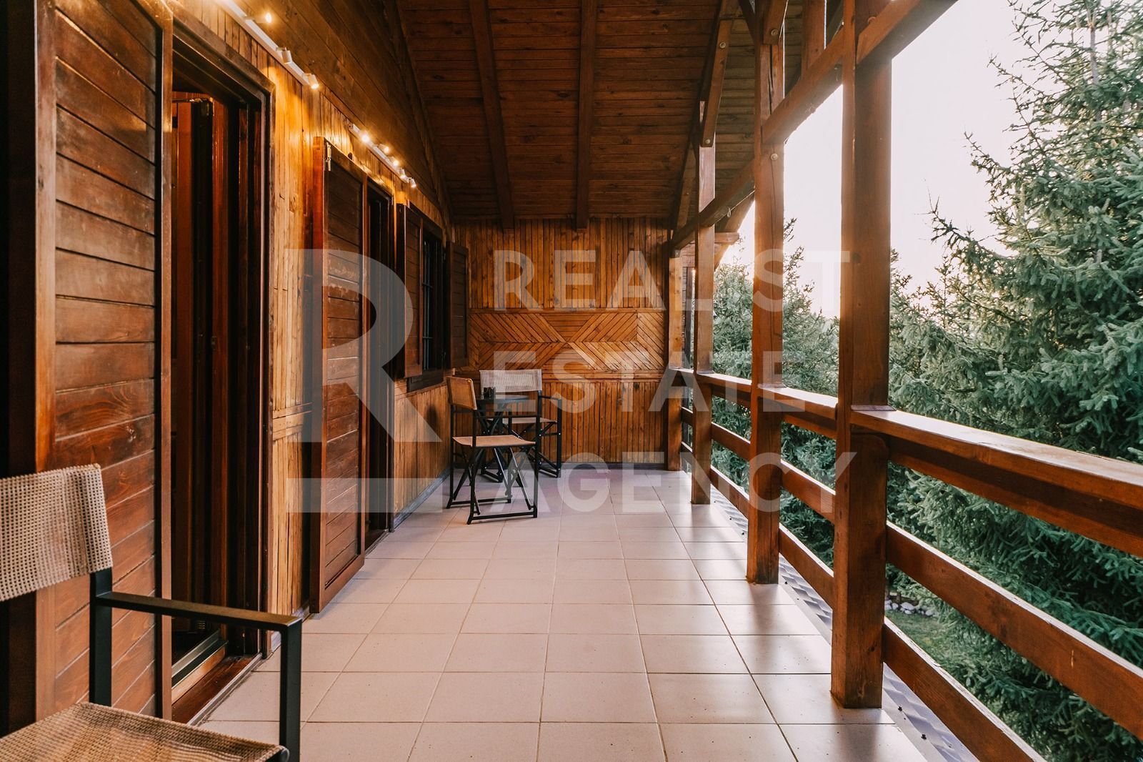 Boutique Luxury Retreat + Restaurant, Prahova - Poză 25