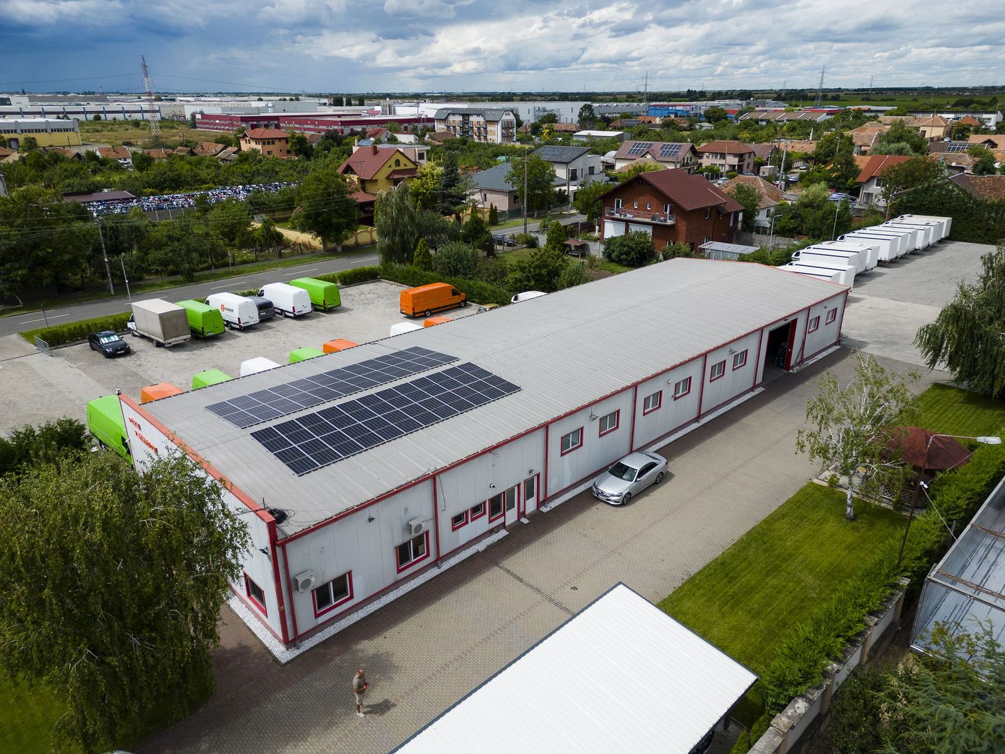 Hală industrială cu teren de 3600 mp în Gai - Poză 4