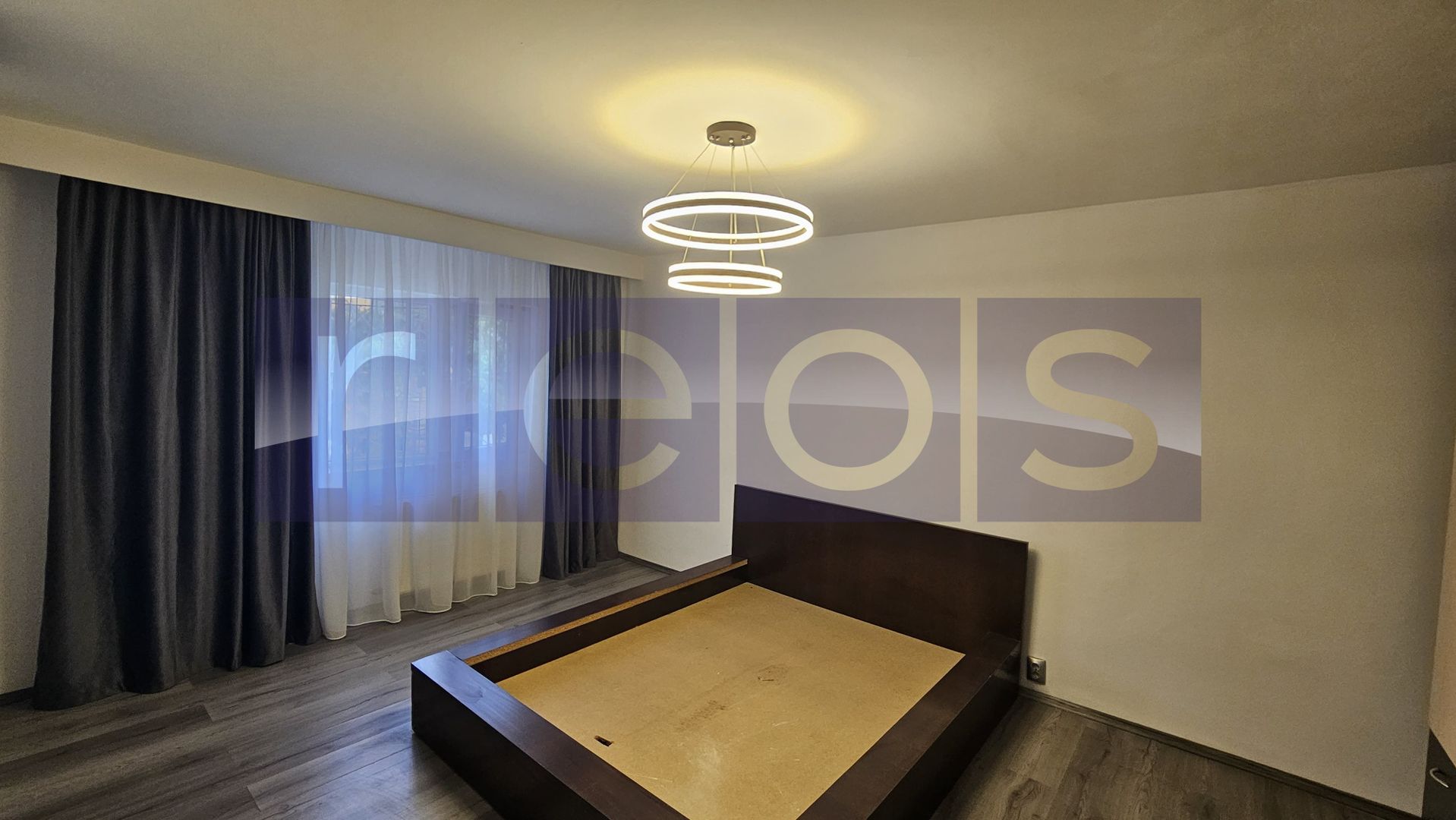 DE VANZARE AP 4 CAMERE 83 MP SEBASTIAN- MALL VULCAN | DECOMANDAT - Poză 6