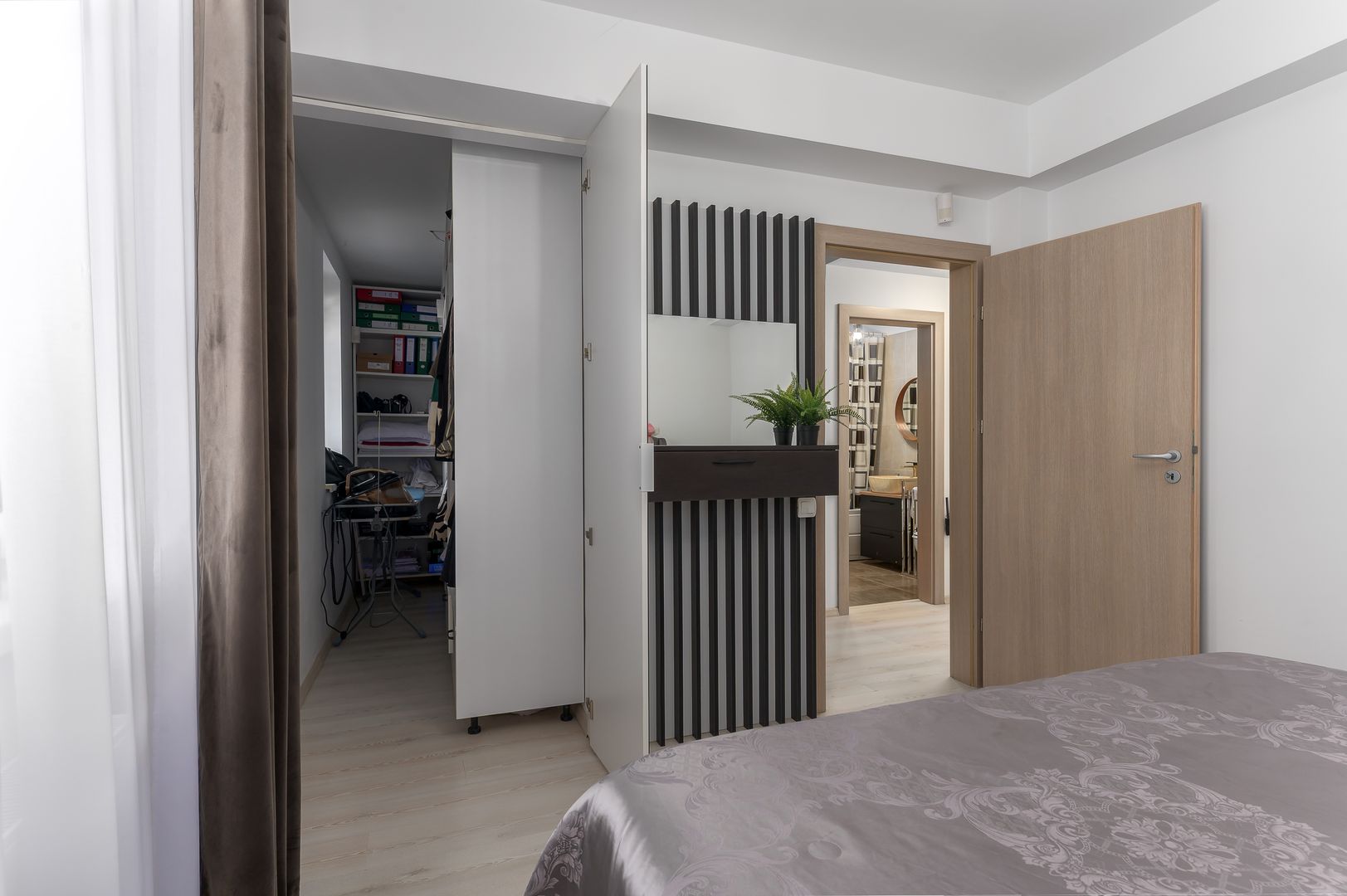 Proprietate premium cu design elegant și multiple upgrade-uri - Poză 16