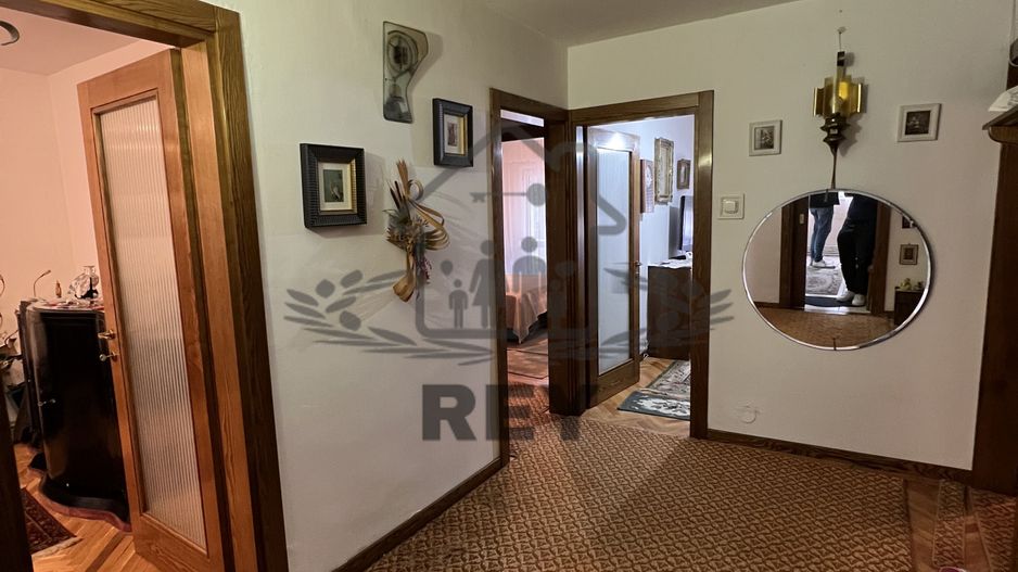 Apartament 4 camere de închiriat str. Rahovei - Poză 2