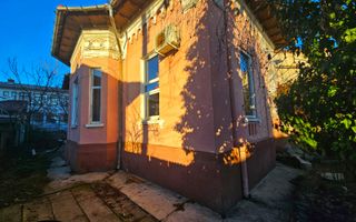 Casă cu arhitectură interbelică, 5 camere, teren 409 mp – Central - Poză 1