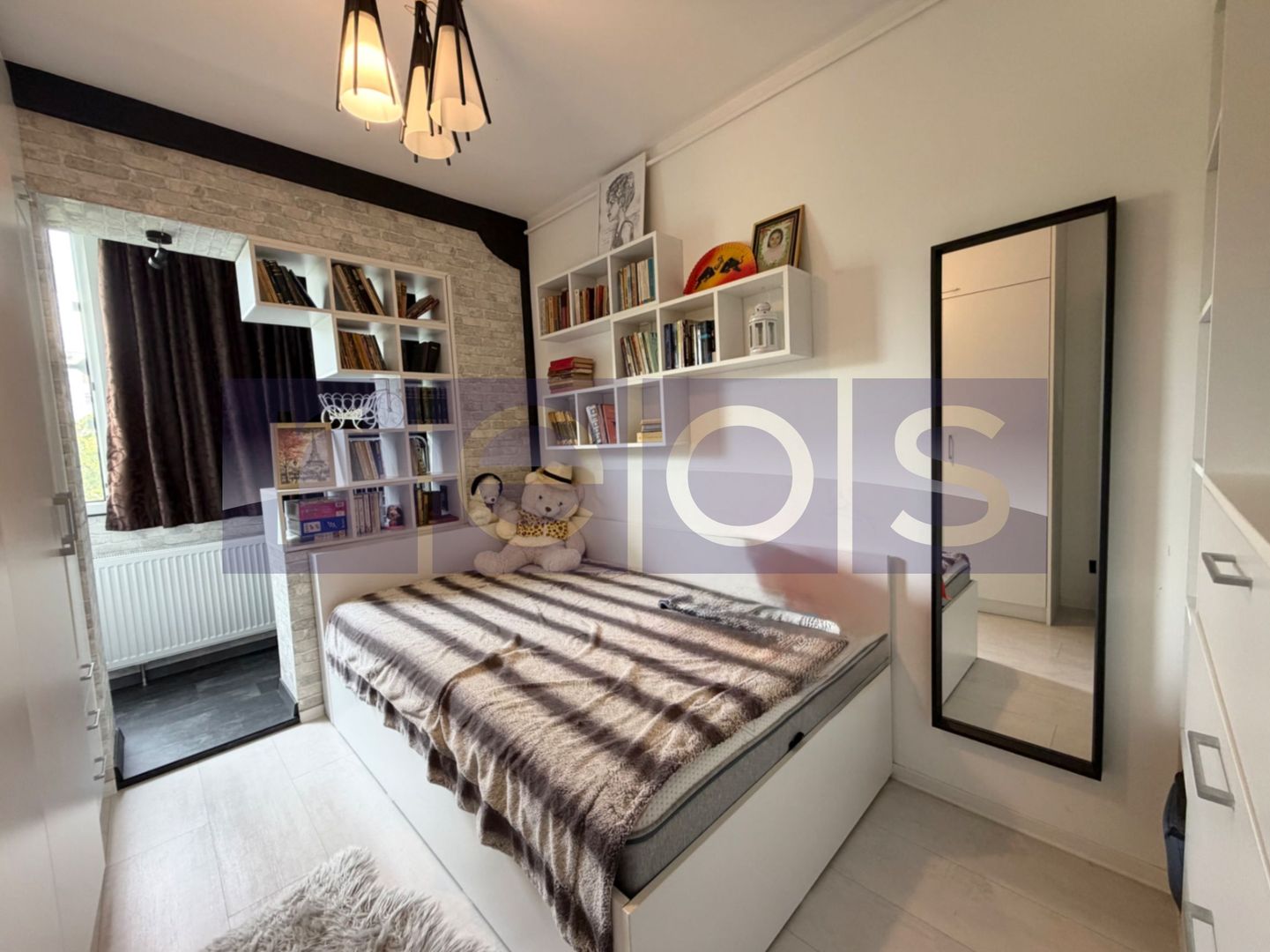 VANZARE 3 CAMERE | RENOVAT COMPLET | LA 5 MINUTE DE METROU | ZONA CRANGASI - Poză 3