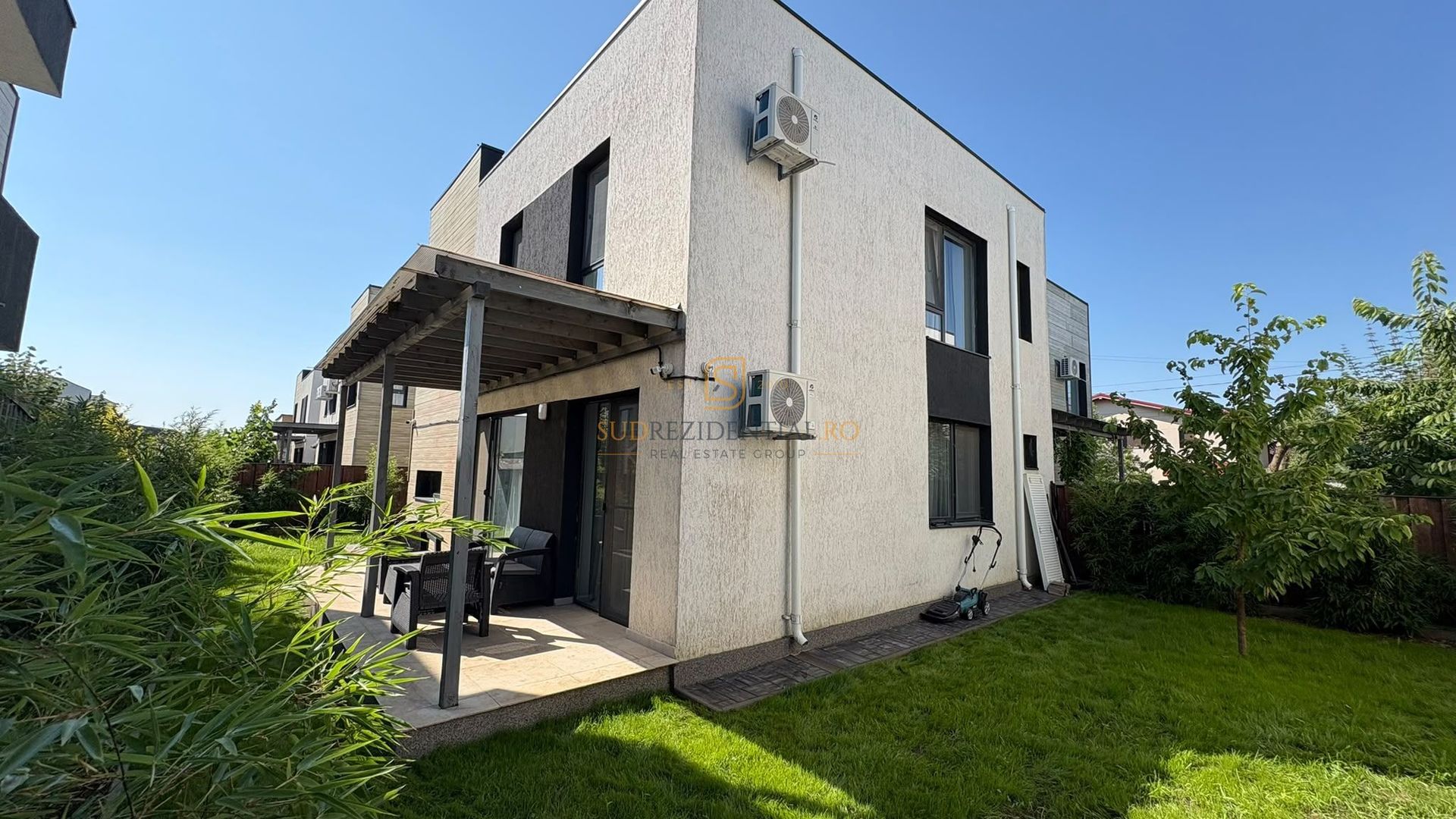 Duplex modern cu 4 camere, curte amenajata, com.Berceni - Poză 1